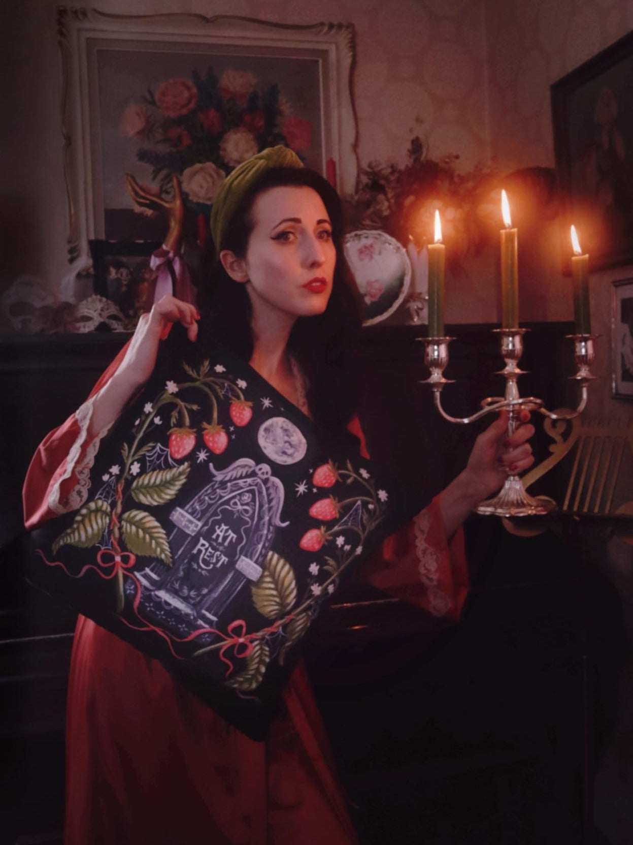 Strawberry Burial - Luxe Velveteen Pillowcase