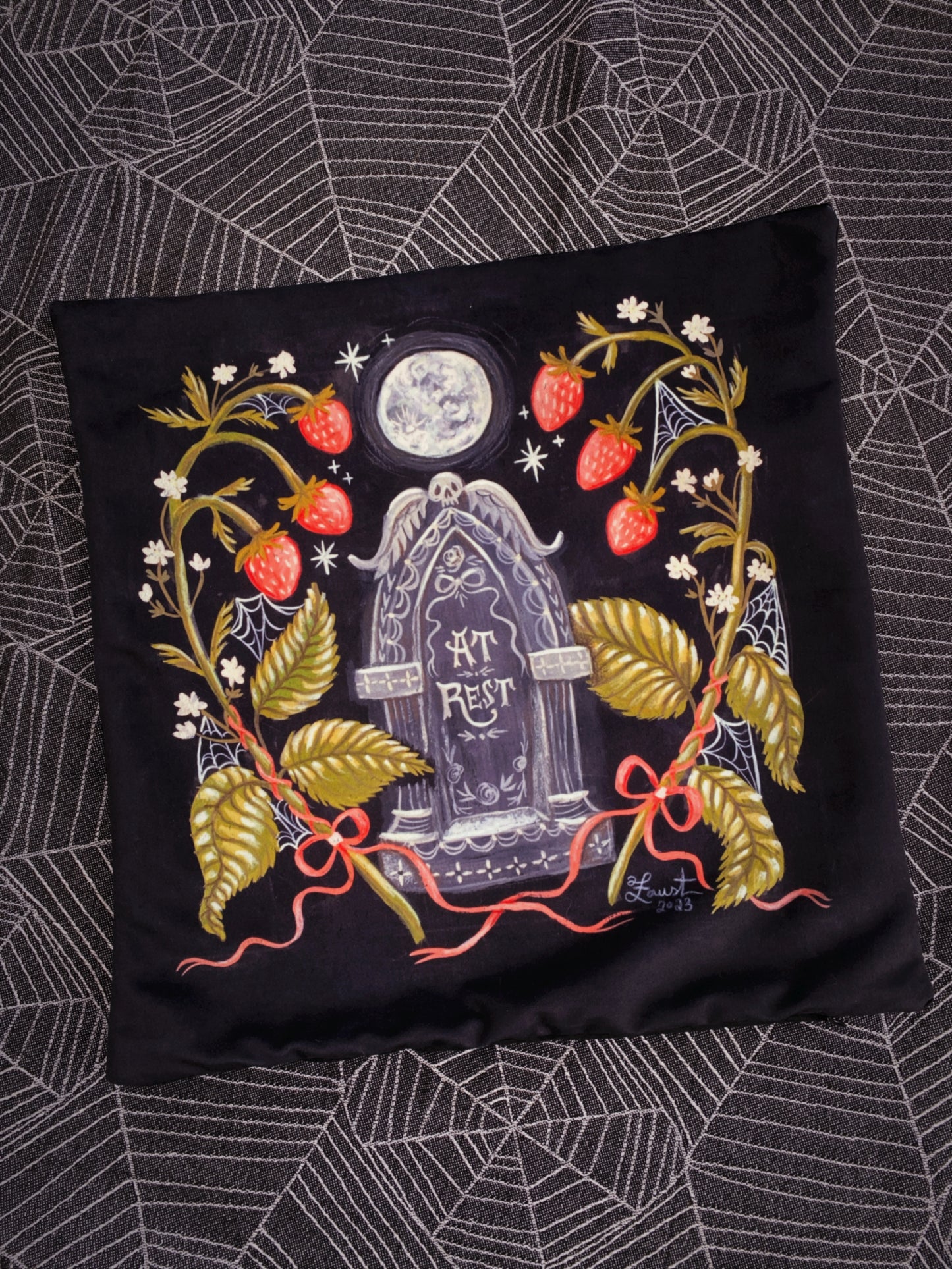 Strawberry Burial - Luxe Velveteen Pillowcase