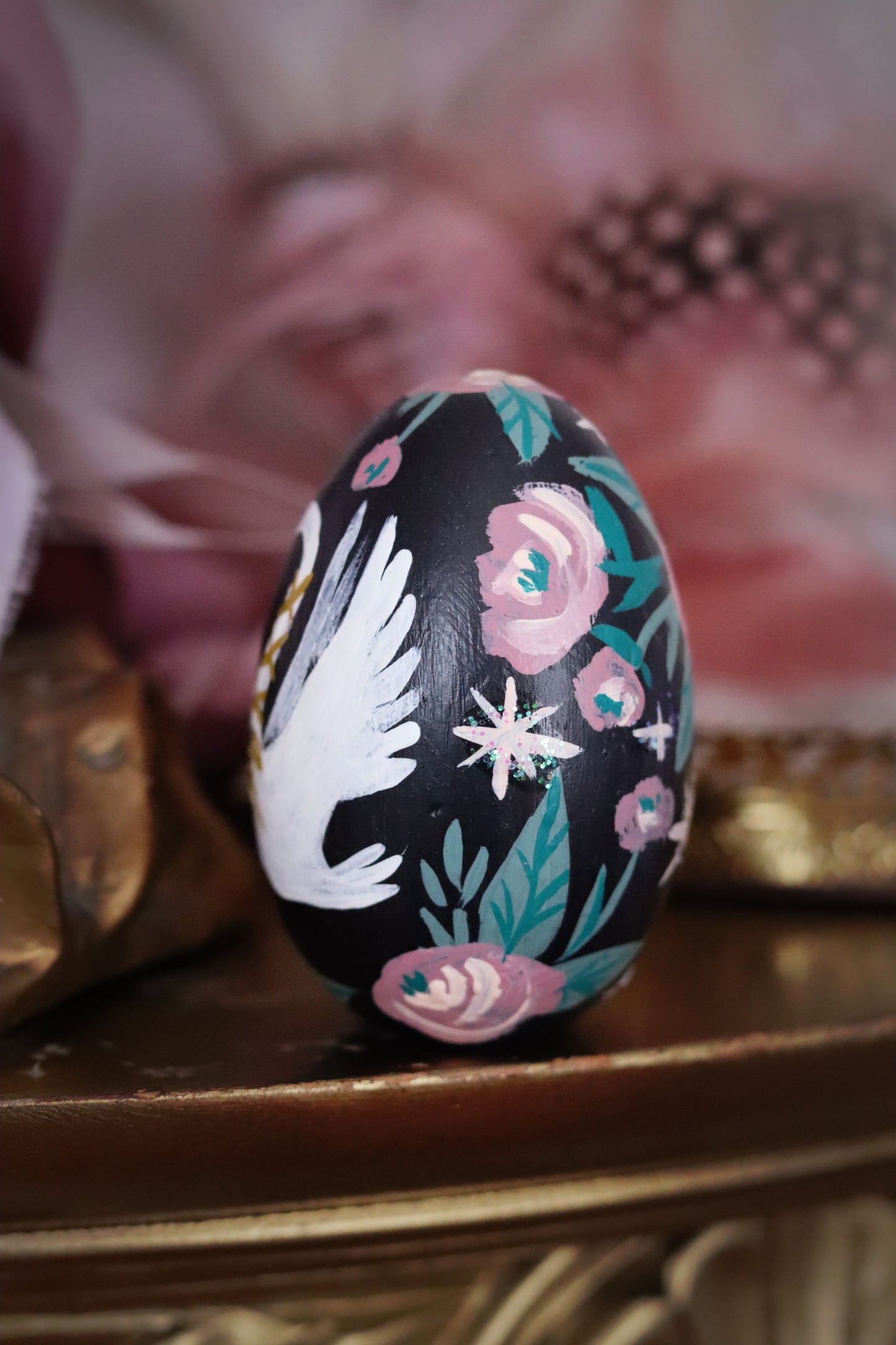 White Swan Hand-Painted Wooden Egg