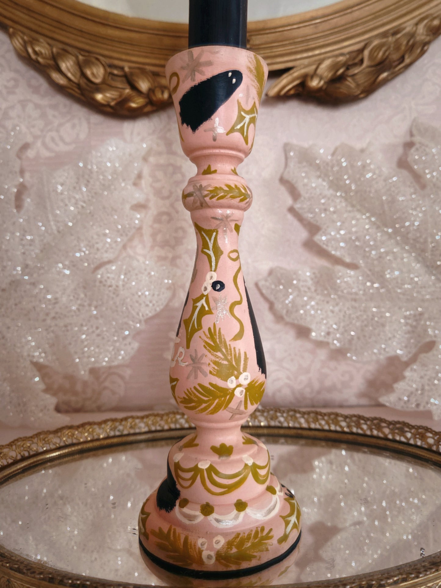 Holly Ghost Candlestick in Powder Pink